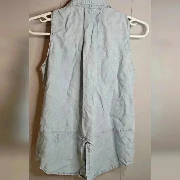 Andrea Jovine Soft Denim Collared Sleeveless Blouse Small - Picture 6 of 6